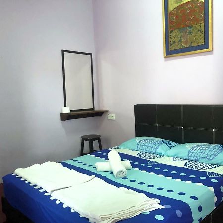 Kawan Kawan Guest House Malacca Exterior photo