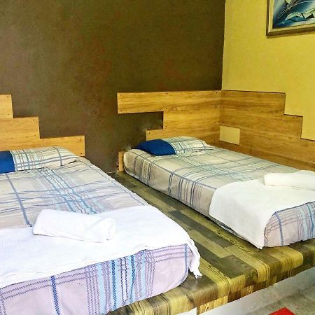 Kawan Kawan Guest House Malacca Exterior photo